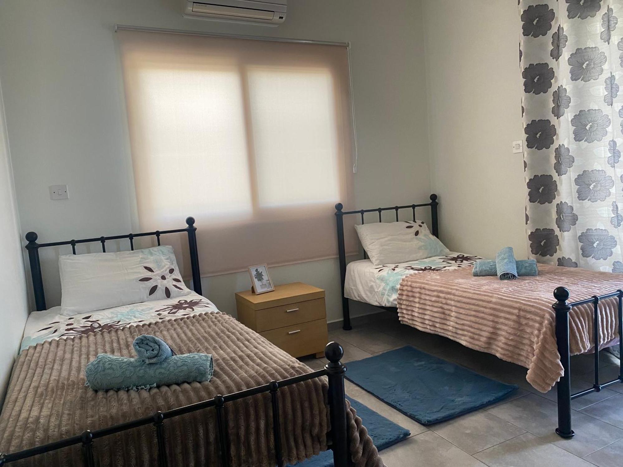 Paphos Beautiful Apartment Near The Sea And A Large Private Garden מראה חיצוני תמונה