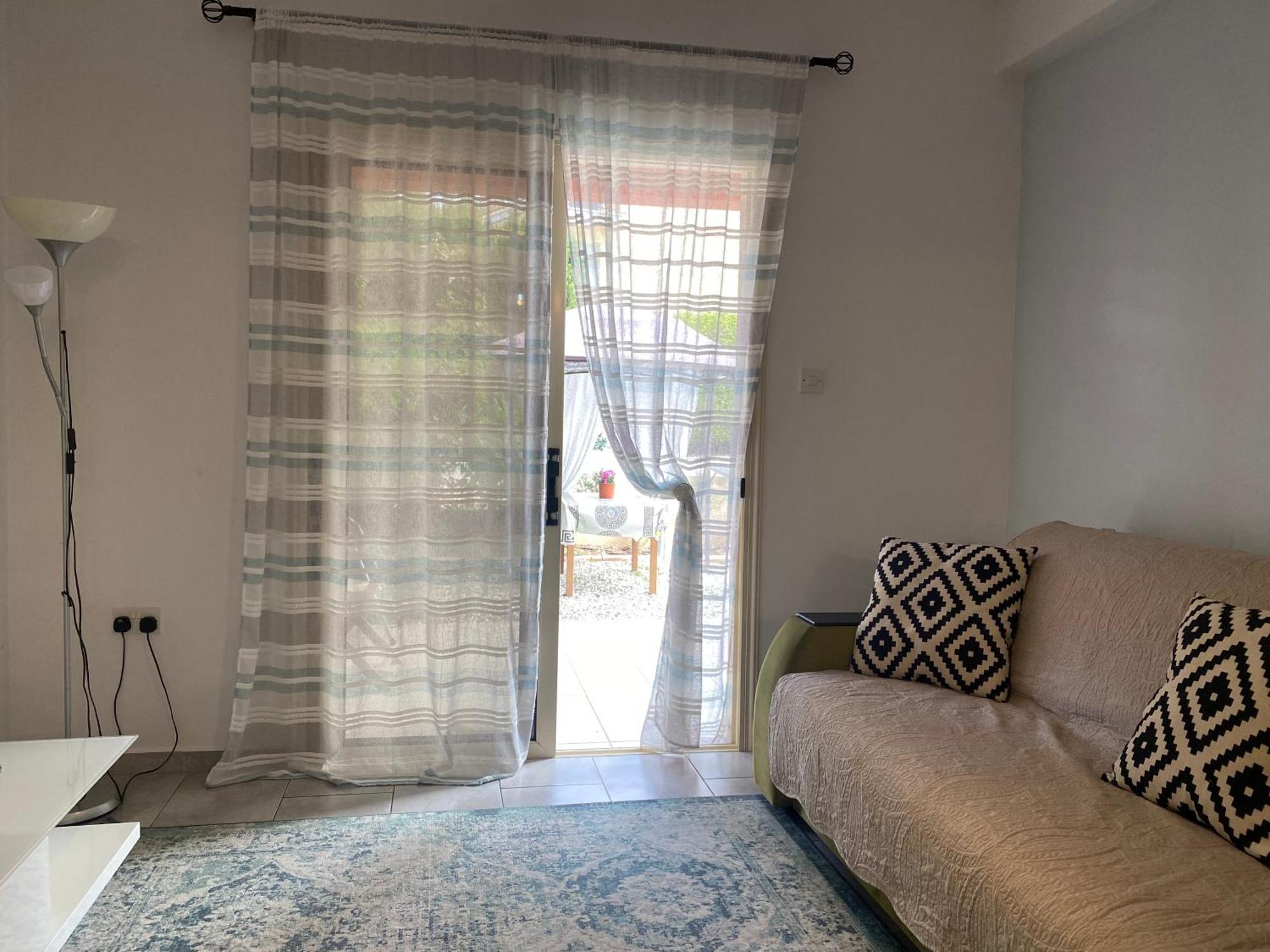 Paphos Beautiful Apartment Near The Sea And A Large Private Garden מראה חיצוני תמונה