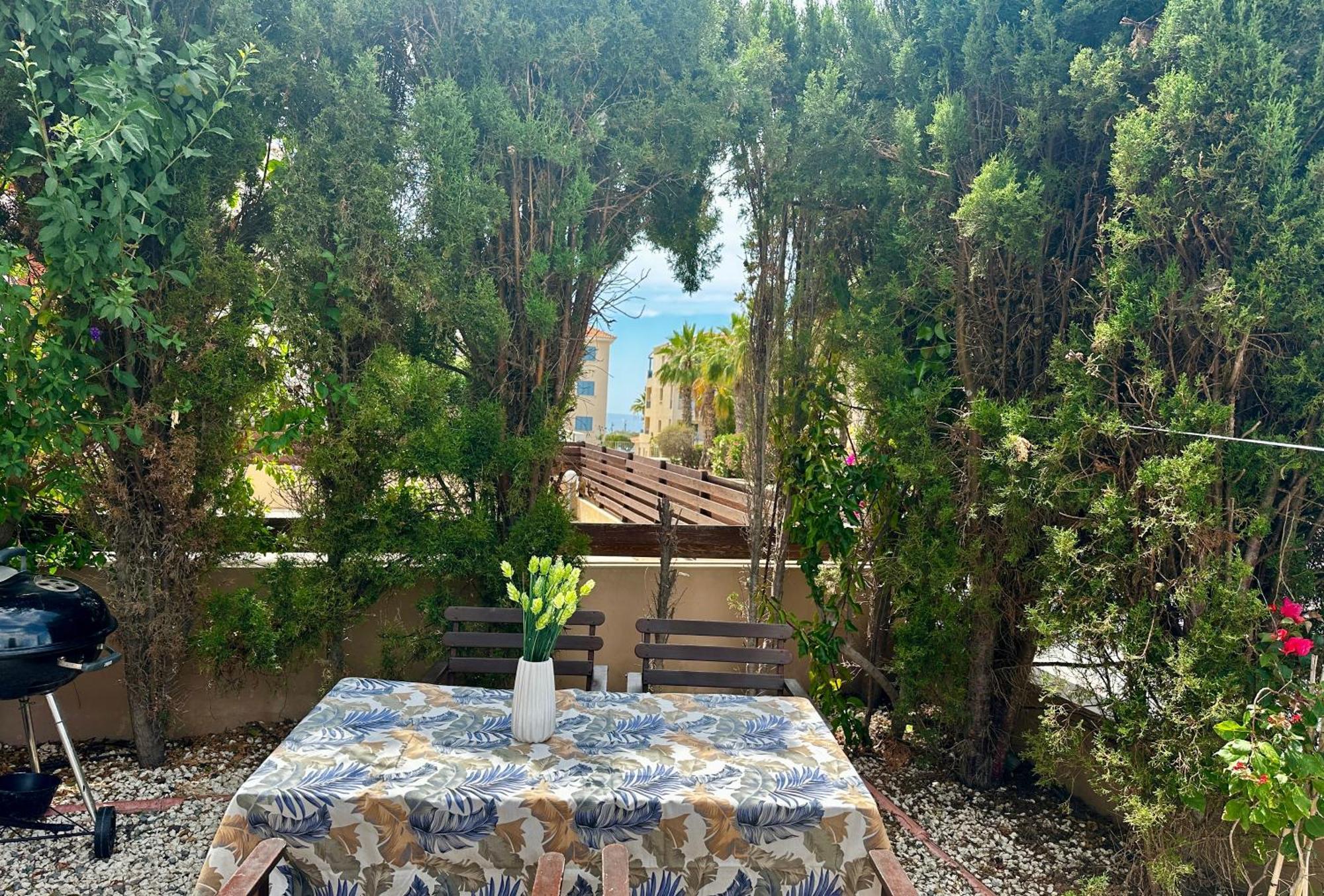 Paphos Beautiful Apartment Near The Sea And A Large Private Garden מראה חיצוני תמונה