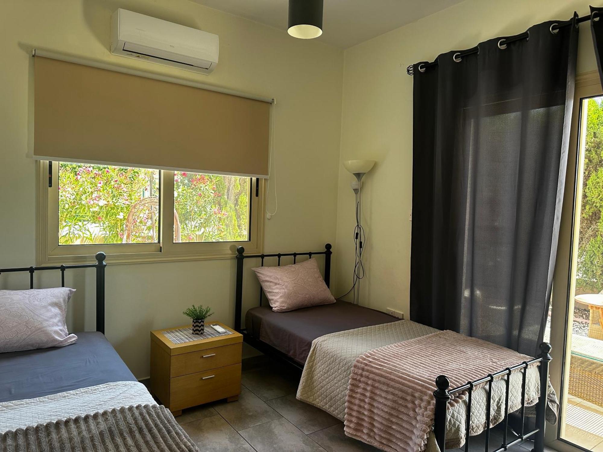Paphos Beautiful Apartment Near The Sea And A Large Private Garden מראה חיצוני תמונה
