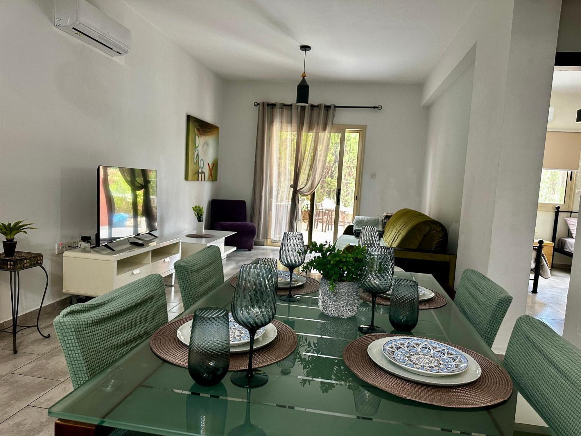 Paphos Beautiful Apartment Near The Sea And A Large Private Garden מראה חיצוני תמונה
